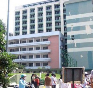 LẮP ĐẶT THANG MÁY TẠI TP HCM - ĐẠI HỌC CÔNG NGHIỆP TP HCM