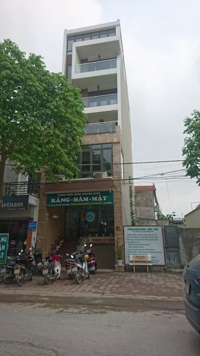 NHÀ Ở GIA ĐÌNH